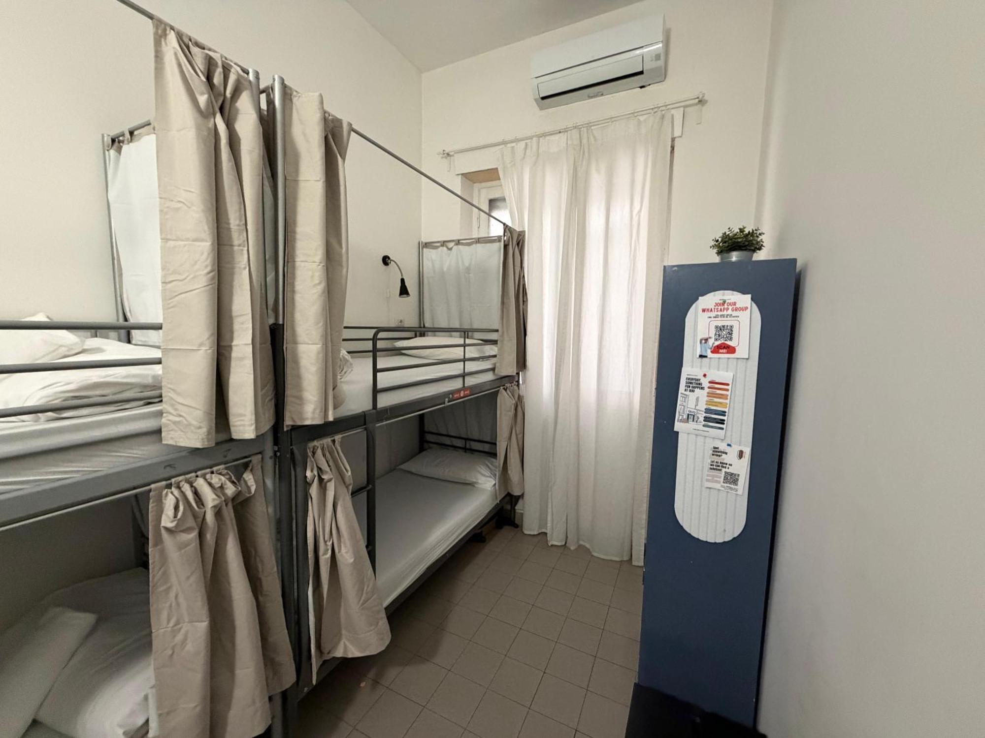 Bed 4-Bed Female Dormitory Room