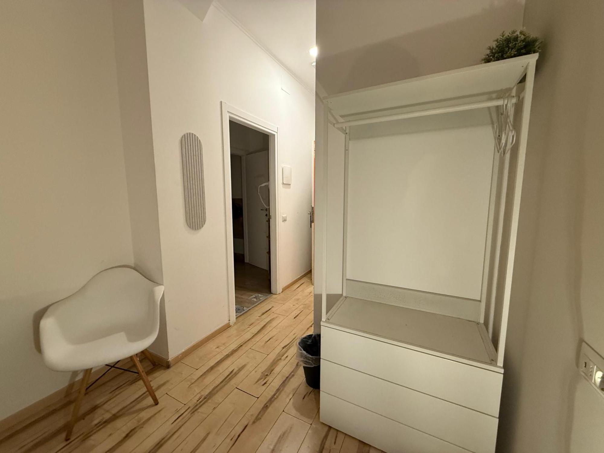 Twin Room Private Bathroom